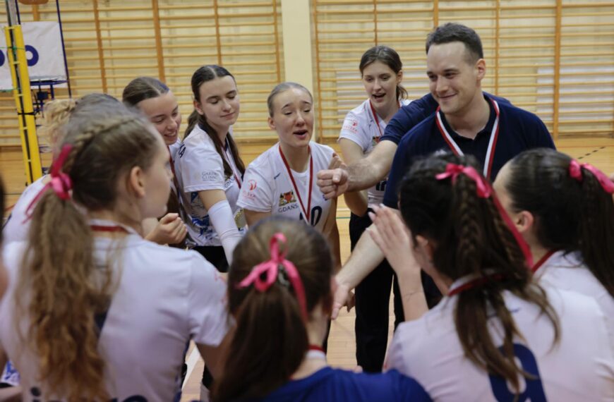 SPOTKANIE DLA RODZICÓW ZAWODNICZEK DRUŻYN MŁODZIEŻOWYCH