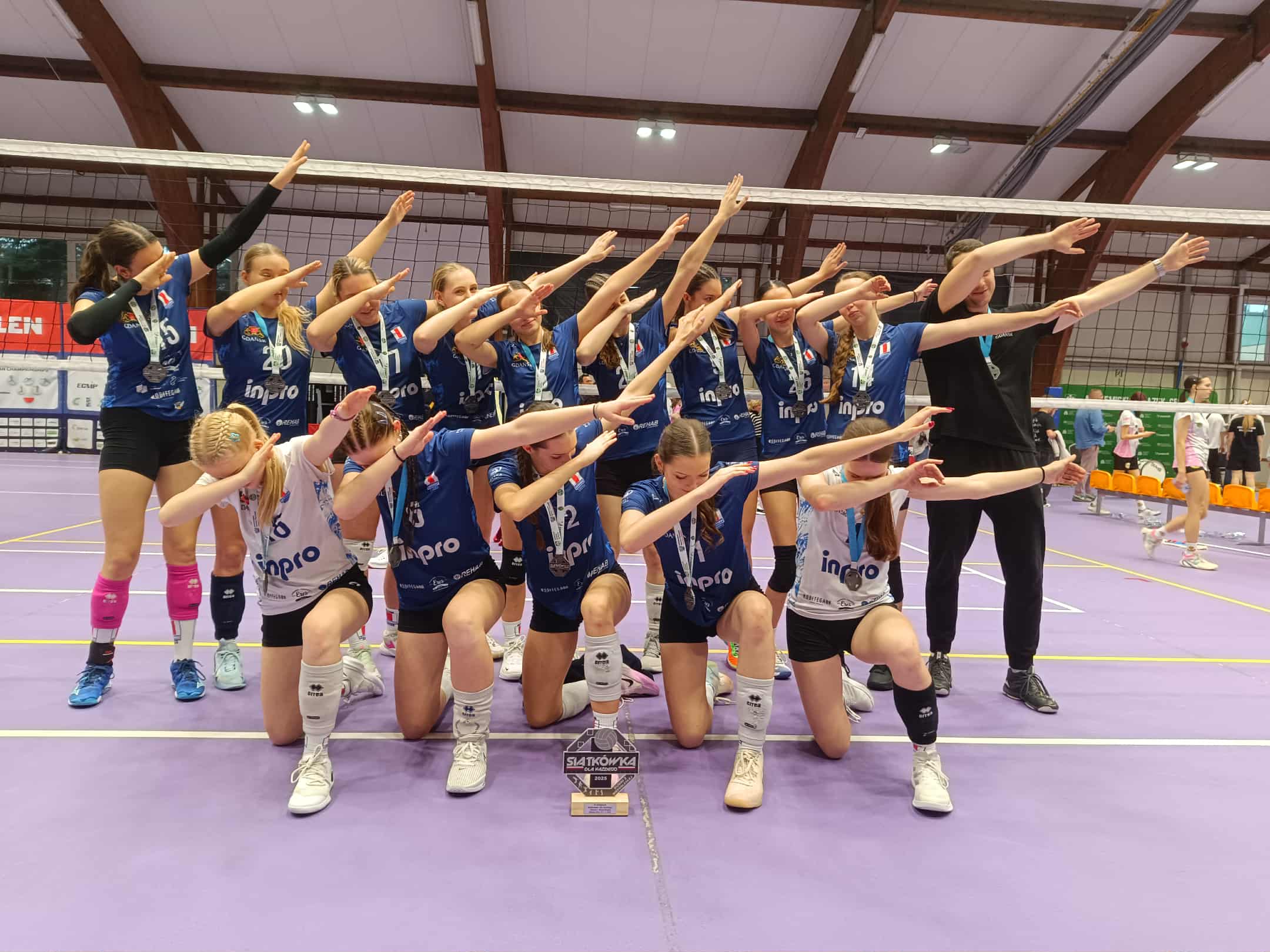 Juniorki wracają ze srebrem!