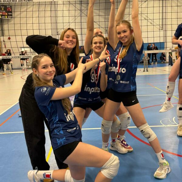 Wicemistrzostwo Pomorza! Kadetki na medal!